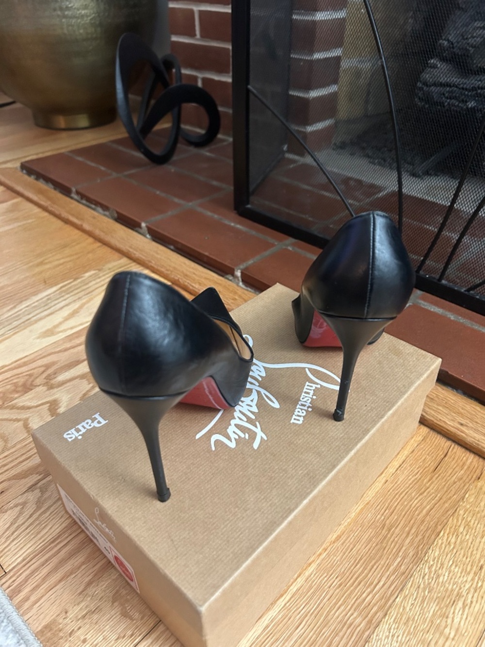 Shoes - Picture 2 of 4